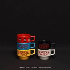 早い者勝ち！STRANGER THINGS✖️nikoand‥3点セット⭐︎ niko and 」が、Netflixシリーズ「ストレンジャー・シングス 未知の