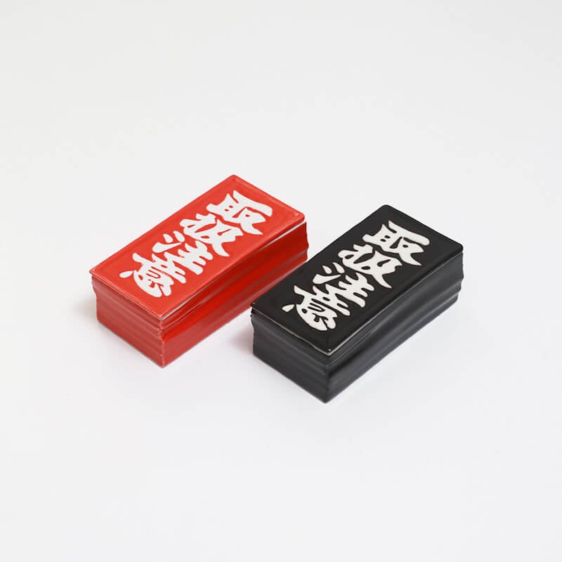 マルヒロ　取扱注意　BlackEyePatch ストア限定】取扱注意 case | アイテム | マルヒロオンラインショップ