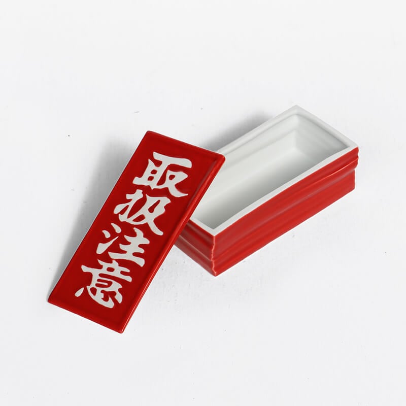 マルヒロ　取扱注意　BlackEyePatch ストア限定】取扱注意 case | アイテム | マルヒロオンラインショップ