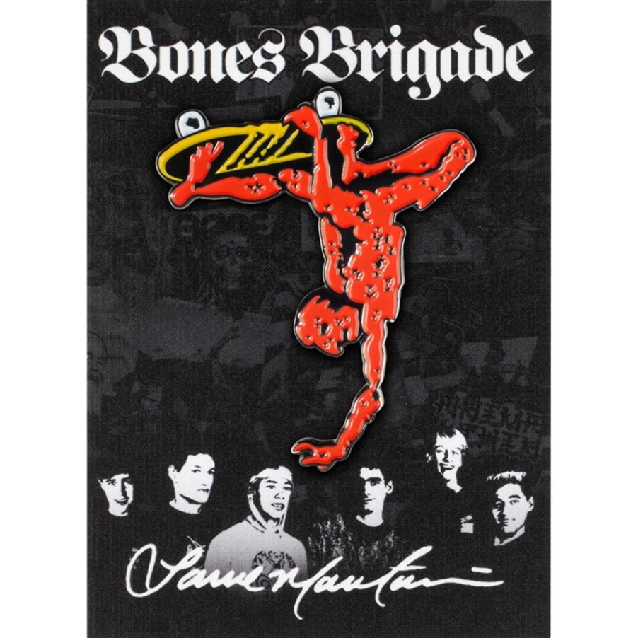 パウエル・ペラルタ POWELL PERALTA<br>BONES BRIGADE LAPEL PIN MOUNTAIN 15<br>ラペルピン ピンバッジ ボーンズ ブリゲード ランス・マウンテン アクセサリー スケートボード スケボー sk8 skateboard【2403】