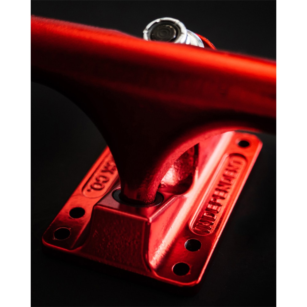インディペンデント INDEPENDENT<br>215 STANDARD RED TRUCKS(STAGE4