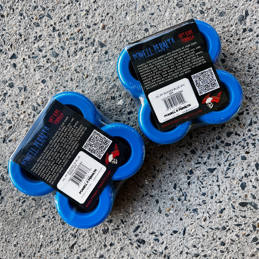 パウエル・ペラルタ POWELL PERALTA<br>69mm SNAKES BLUE 82A WHEEL<br>ソフトウィール 4個セット ロングボード ダウンヒル オールドスクール スライド スケートボード スケボー sk8 skateboard タイヤ ローラー 車輪 静か 速い【2505】