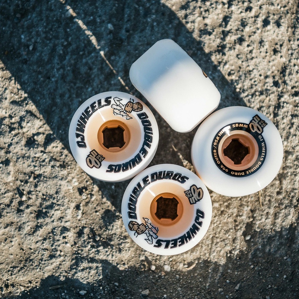 オージェイウィール OJ WHEELS<br>58mm DOUBLE DURO WHITE/GUM MINI COMBO 99A/95A WHEELS<br>ハードウィール 4個セット スケートボード ダブルデュロ スケボー sk8 skateboard タイヤ トリック【2501】