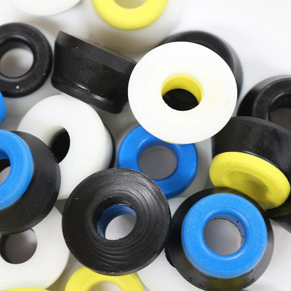 ボーンズ ウィール BONES WHEELS<br>HARDCORE BUSHINGS SOFT BLACK(トラック2台分)【81A】bones ブッシュ<br>ハードコアブッシュ ソフト やわらかい ブラック ブッシュゴム 足回り トラック 軸 部品 クッシュ クッション スケートボード スケボー sk8 skateboard