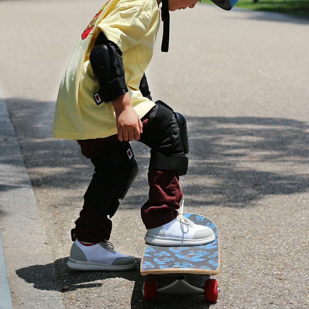 バレット BULLET<br>JUNIOR PAD SET<br>プロテクターセット リストガード エルボーパッド ニーパッド 左右セット 子供用（4歳～8歳）ジュニア キッズ スケートボード スケボー sk8 skateboard