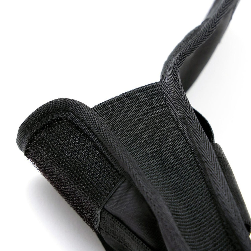 SUNGLASSES POUCH