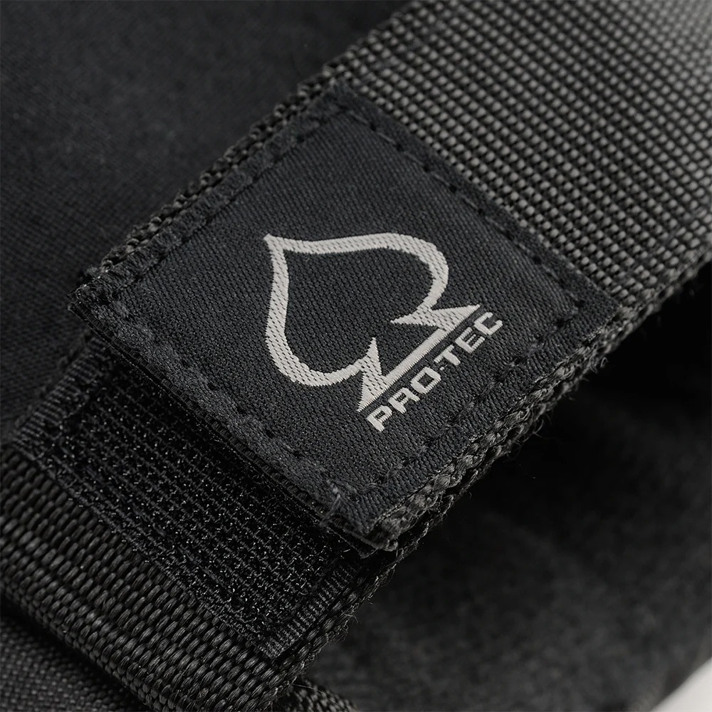 プロテック PRO-TEC<br>STREET KNEE PADS<br>ニーパッド スケートパッド ひざ用プロテクター PROTEC スケートボード スケボー sk8 skateboard BMX inline インライン Bicycle 自転車【2103】