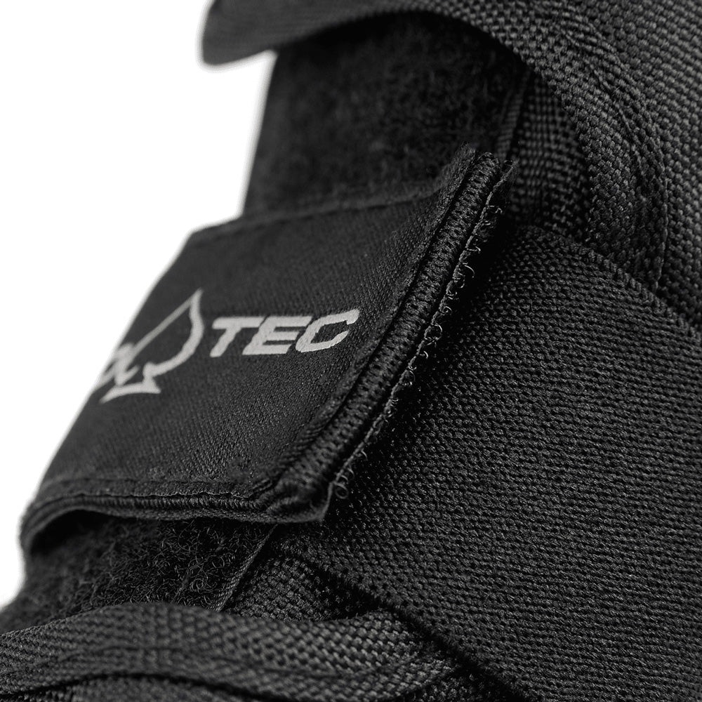 プロテック PRO-TEC<br>STREET WRIST GUARD<br>リストガード 手のひら 手首用プロテクター ユース 子供用 大人用 PROTEC スケートボード スケボー sk8 skateboard BMX inline インライン Bicycle 自転車【2103】