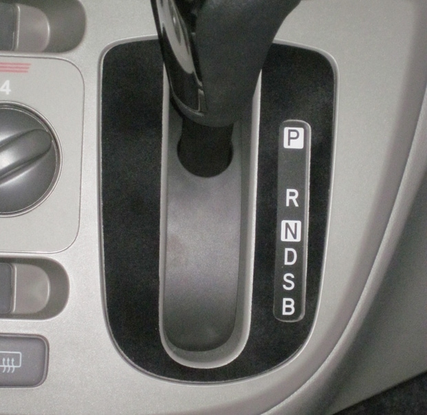 《バックスキンルックNEO》シフトパネル　ミライース　LA300S　2011.09～2017.05　LCBS-SPD2