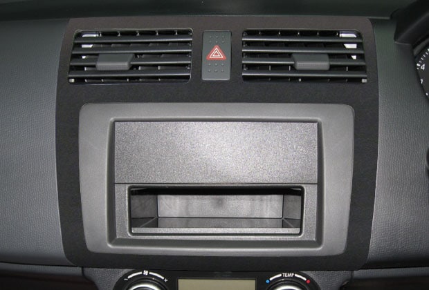 《バックスキンルックNEO》インナーパネル　スイフト ZC/ZD系 2004.11～　LCBS-IPSZ2