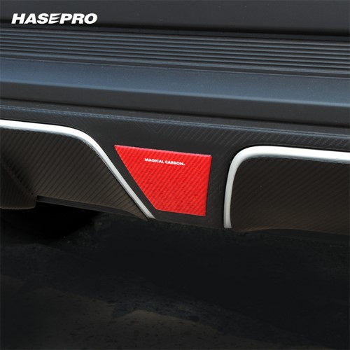 マジカルカーボンＮＥＯ　リアセンターアクセントガーニッシュ　三菱　エクリプスクロス　GK1W　2018.3～（NRDM-1RED）