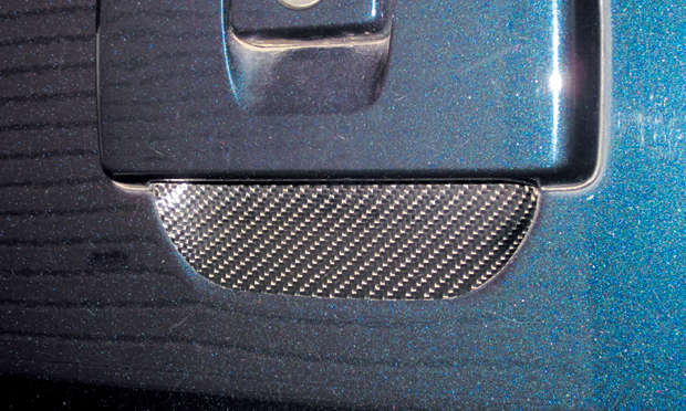 マジカルカーボン　リアドアノブガード　スズキ　ワゴンR　MC22系　1998.10～2003.9（CDGSZ-R4）