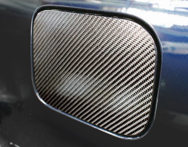 マジカルカーボン　フューエルリッド　ノア/ヴォクシー　ZRR70系　2007.6～2010.3（CFT-4）