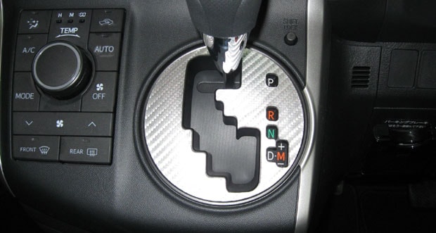 マジカルアートレザー　シフトパネル　トヨタ　ウィッシュ　ZGE20系　2009.4～（LC-SPT10）