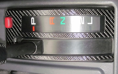 マジカルカーボン　シフトパネル　トヨタ　ランドクルーザー　HZJ81V/HDJ81V/FZJ80G/FJ80G　1989.10～1996.8（CSPT-19）