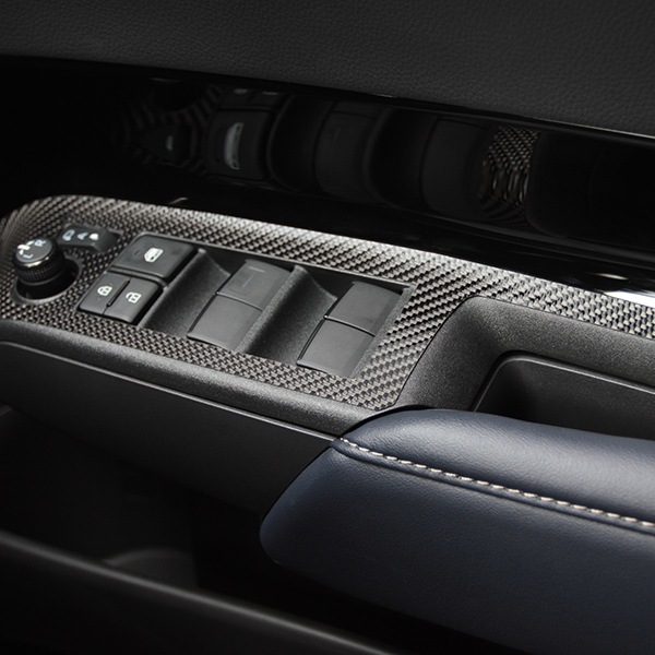 マジカルカーボン　ドアスイッチパネル　トヨタ　アクア　MXPK11　2021.7～　CDPT-40