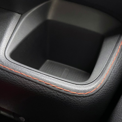 シングルステッチシート ステッチテープ【新感覚カスタム】貼るだけ カスタム レザー 革 汎用パーツ モール 内装 マジカルアート オレンジ MSSS-1ORN