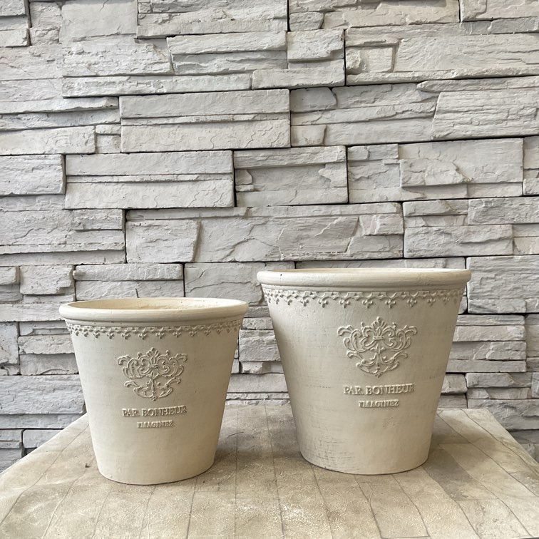 【バンビ】ベルーナ　プランター　ソーサー＆プレート　箱あり　未使用　希少 バンビ】ベルーナ プランター ソーサー＆プレート 箱あり 未使用