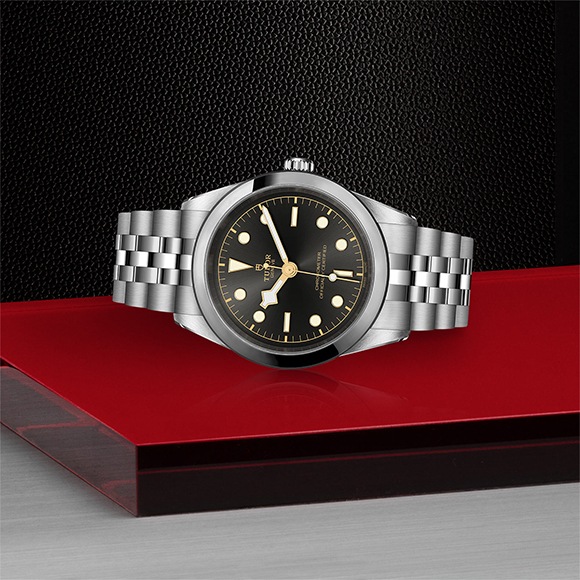 TUDOR 塼 BLACK BAY ONE 41