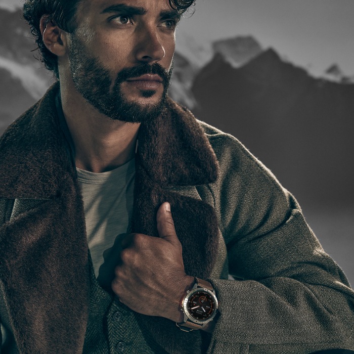 Garmin ߥ Business Athlete MARQ Adventurer (Gen 2) 010-02648-D2