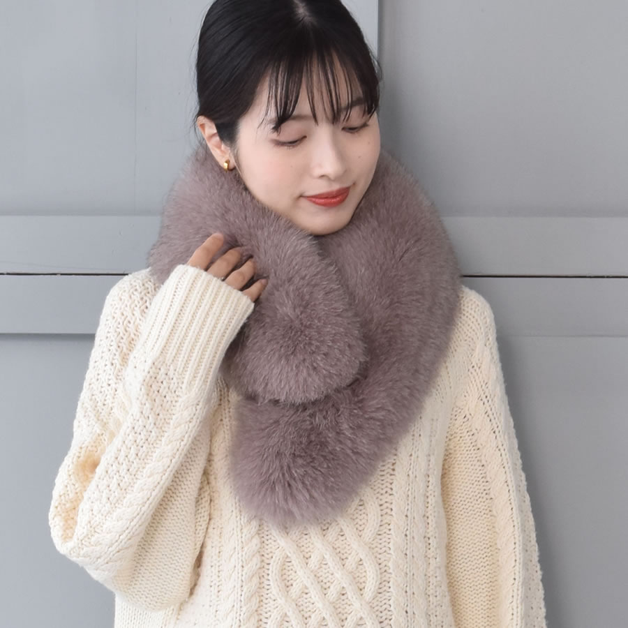 日本製 SAGA フォックス ファー マフラー レディース 毛皮 ファー SAGA FUR ブルーフォックス リアルファー ladies プレゼント ギフト 冬 ファーマフラー ファー小物マフラー リアルファー ミセス ファッション(f3011)