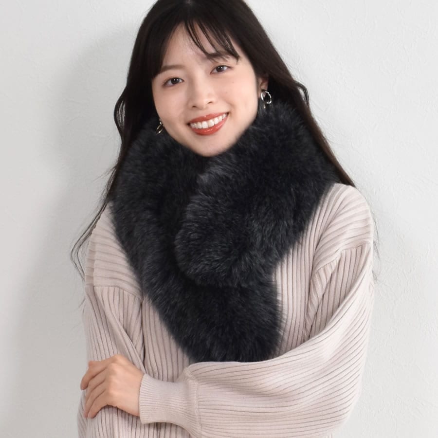 日本製 SAGA フォックス ファー マフラー レディース 毛皮 ファー SAGA FUR ブルーフォックス リアルファー ladies プレゼント ギフト 冬 ファーマフラー ファー小物マフラー リアルファー ミセス ファッション(f3011)