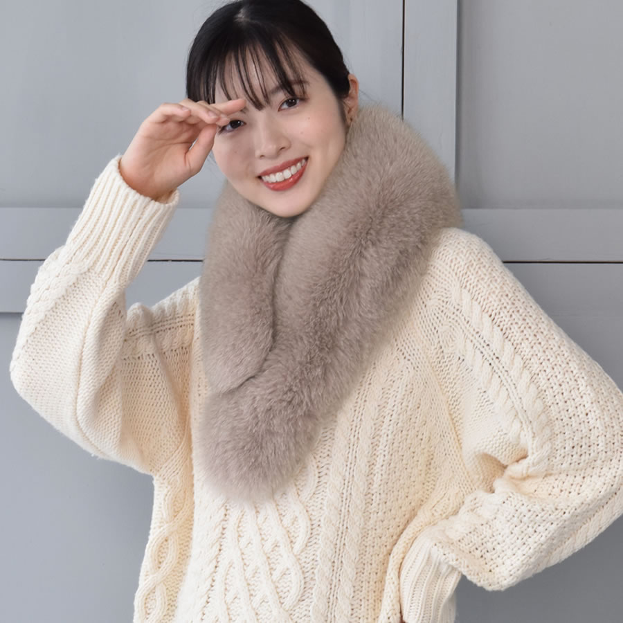 日本製 SAGA フォックス ファー マフラー レディース 毛皮 ファー SAGA FUR ブルーフォックス リアルファー ladies プレゼント ギフト 冬 ファーマフラー ファー小物マフラー リアルファー ミセス ファッション(f3011)