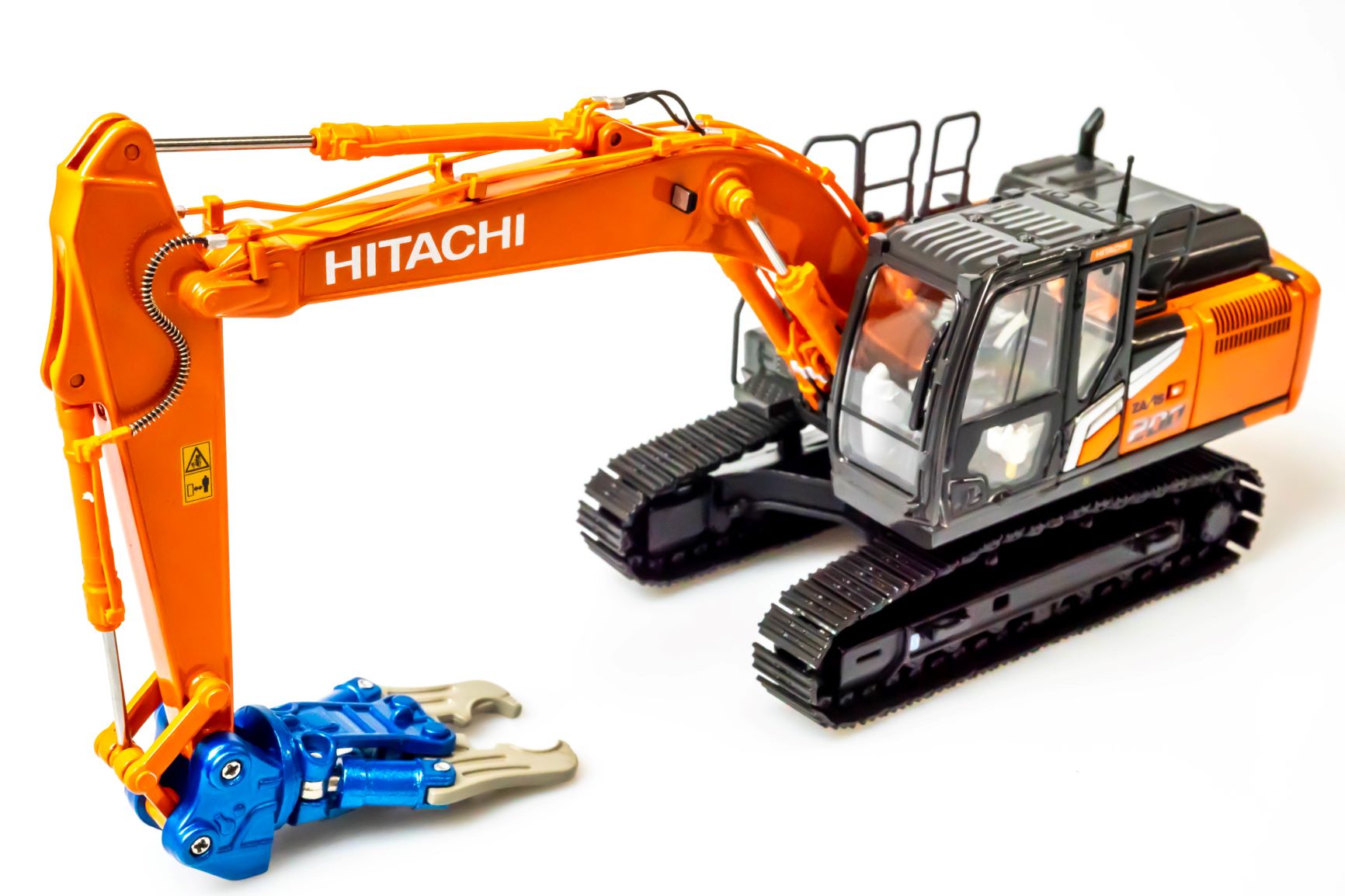 HITACHI ZAXIS200 ミニカー　日立　トミカと2点セット HITACHI ZAXIS200 ミニカー 日立 トミカと2点セット Amazon