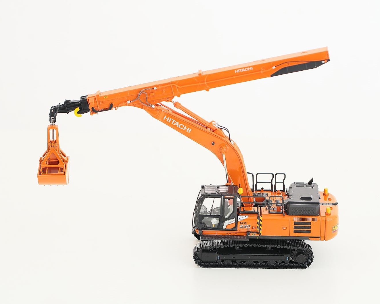 貴寛　 日立建機 油圧ショベル ZX330LC-7 テレスコクラム仕様機 | SCALE MODEL