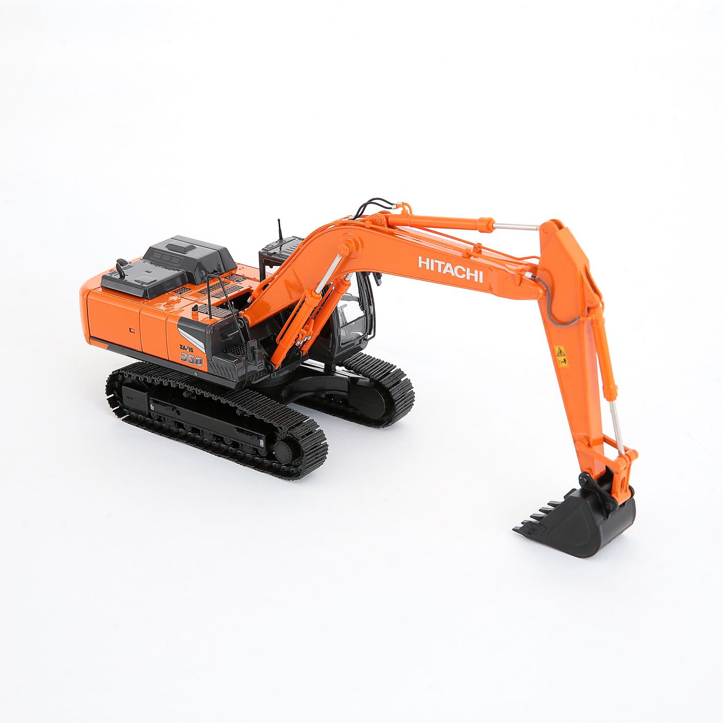 プ*タ様 日立建機　ZX350 1/50 一点物 Amazon.co.jp: HITACHI 1/50 日立建機 ZX350-6 ZAXIS 建設機械 : DIY