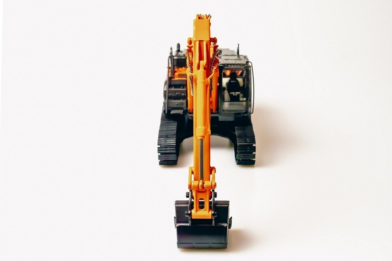 日立建機 油圧ショベル ZX330-7 | SCALE MODEL | 日立建機日本