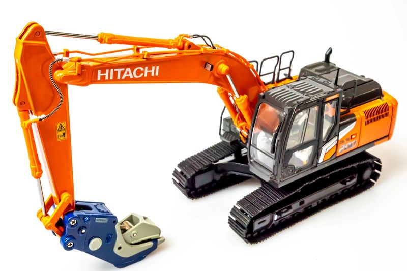日立建機　HITACHI ZAXIS 200-7 油圧ショベル 小割仕様 日立建機 油圧ショベル ZX200-7 小割仕様 | SCALE MODEL | 日立建機