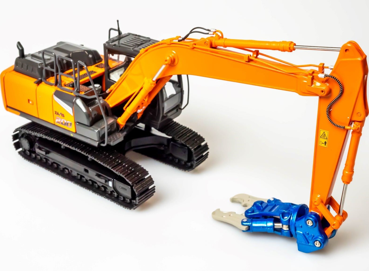 ひろ　16点セット 日立建機 油圧ショベル ZX200-7 大割仕様 | SCALE MODEL | 日立建機