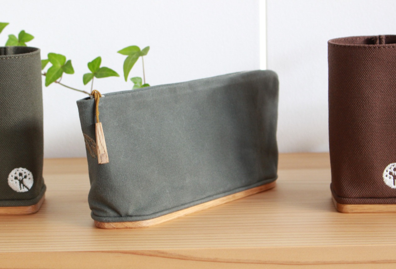 坂本正成|ペンケース[ジッパー大] オリーブ