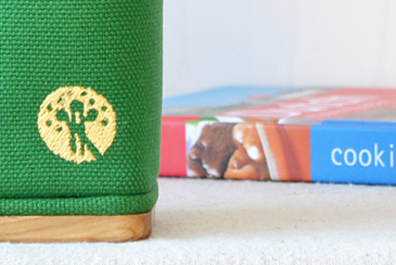 坂本正成|ペンスタンド グリーン