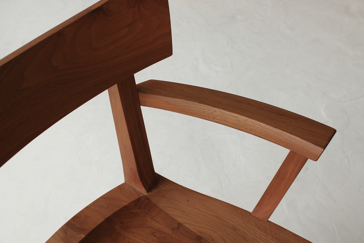 040A ブラックウォールナットアームチェア