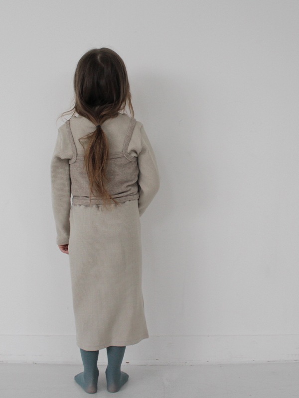what comfortable knit skirt this is