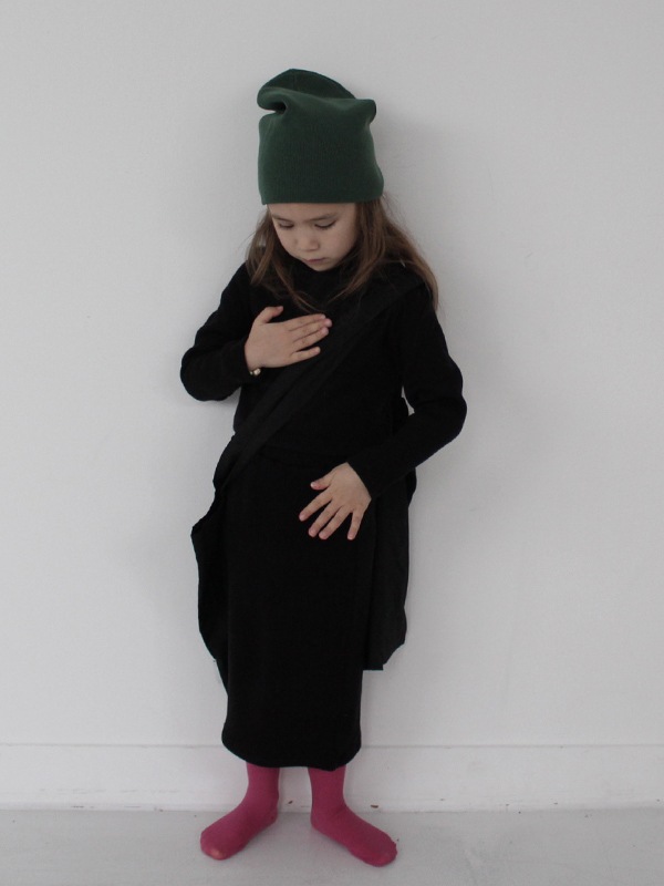 what comfortable knit skirt this is