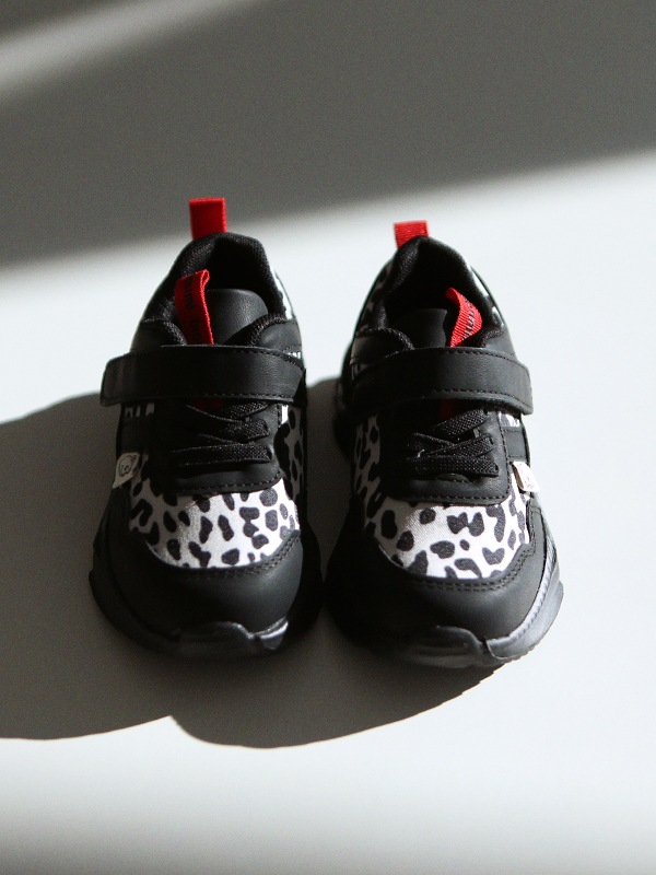 blackblack dalmatian shoes