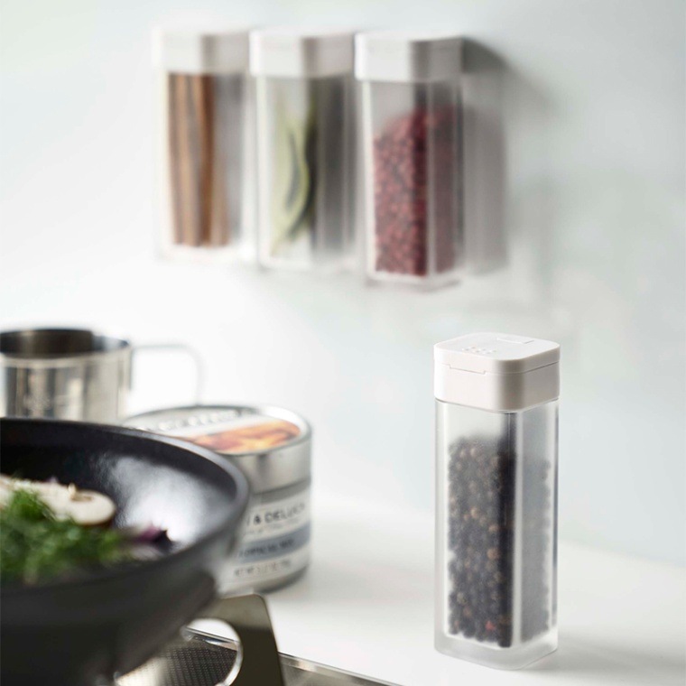 ｔｏｗｅｒ（タワー） マグネットスパイスボトル　ホワイト