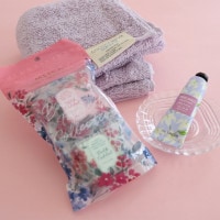 ハホニコ ヘアドライマイクロファイバータオル ミルキーベージュ 2枚セット×4 Amazon｜ハホニコ ヘアドライマイクロファイバータオル ミルキー