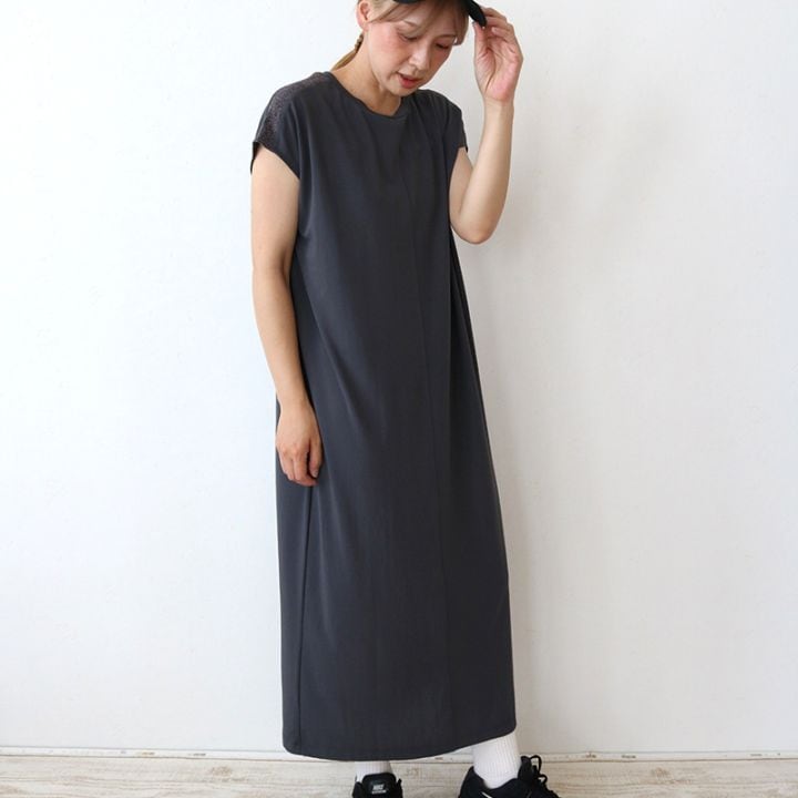 バックラメラインワンピース○
