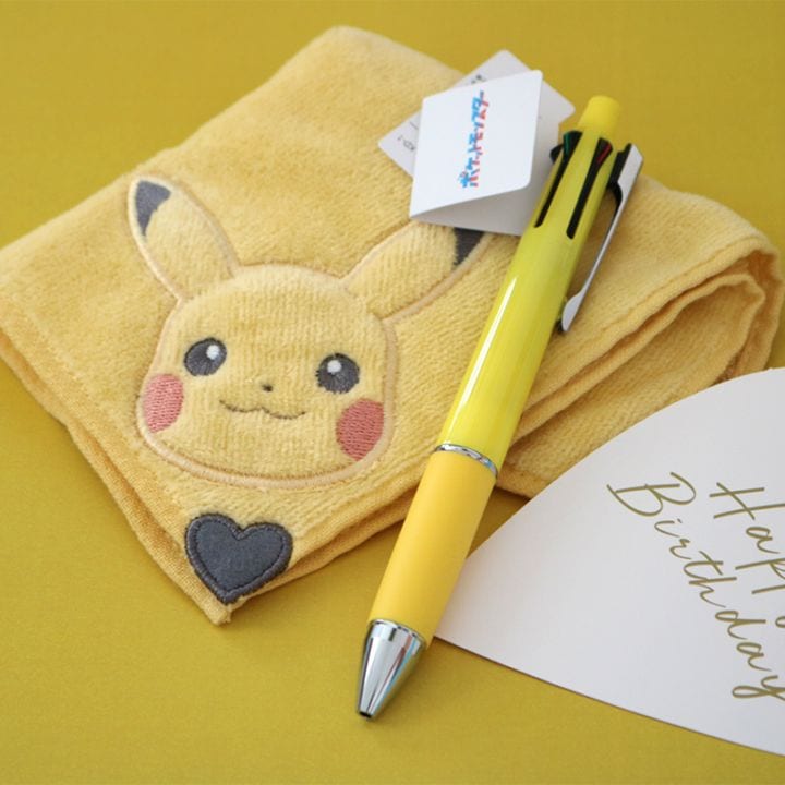 【名入れ可】ジェットストリームとピカチュウハンカチギフト