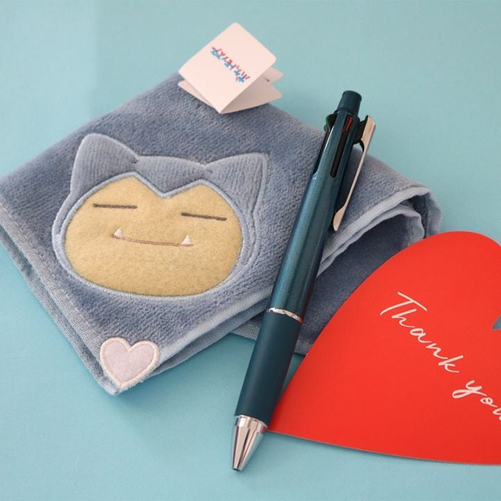 【名入れ可】ジェットストリームとカビゴンハンカチギフト