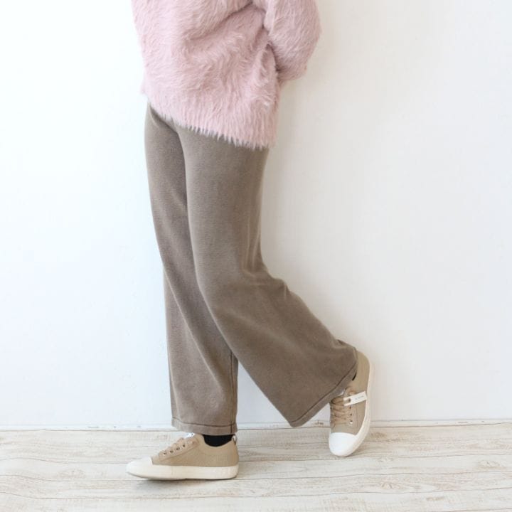 ストーンウォッシュパンツ