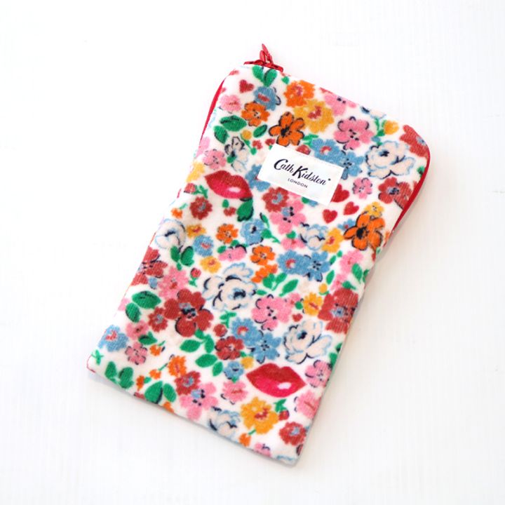 Cath Kidston（キャスキッドソン） タオルポーチ レッド LOVE DITSY