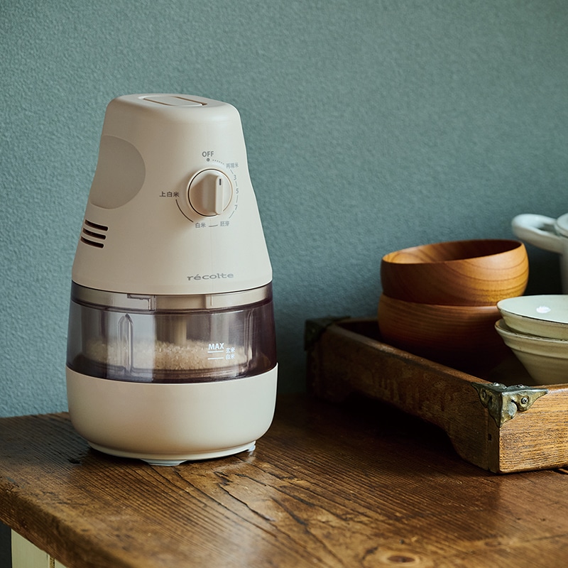 【3月上旬お届け】レコルト　コンパクト精米機　クリームホワイト