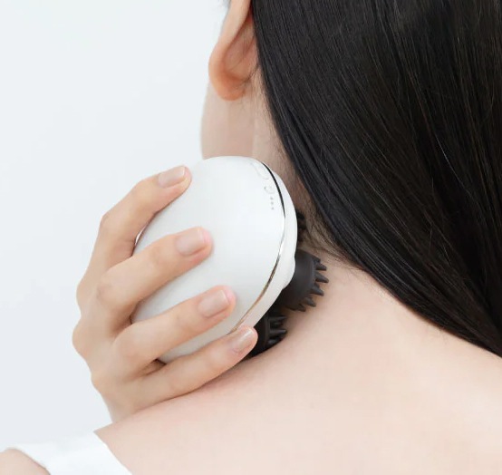 充電式EMSヘッドスパミニ ホワイト | ハンプティーダンプ