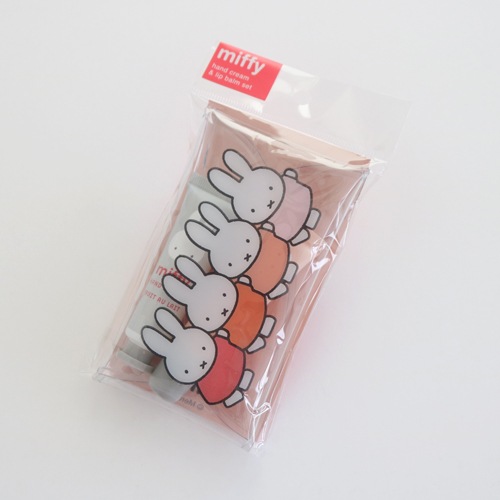 ミッフィーケースインハンド&リップセット フルーツオ・レの香り