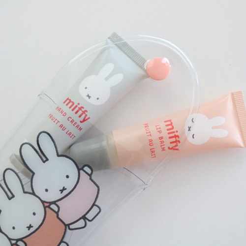 ミッフィーケースインハンド&リップセット フルーツオ・レの香り
